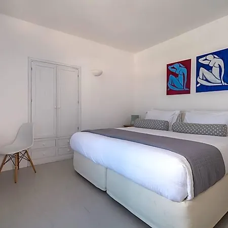 Anema Boutique & Santorini