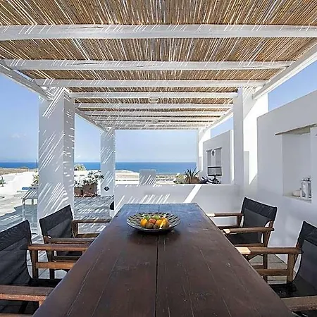 Anema Boutique & Santorini 4* 이메로비글리