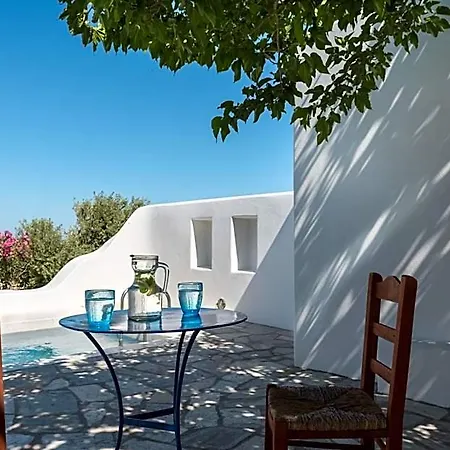 Anema Boutique & Santorini 4*